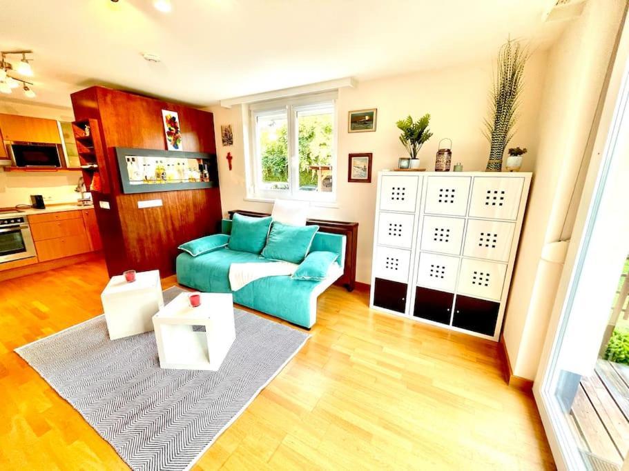 Schoene Wohnung Mit Eigenen Eingang Und Terrasse Gosseling 外观 照片